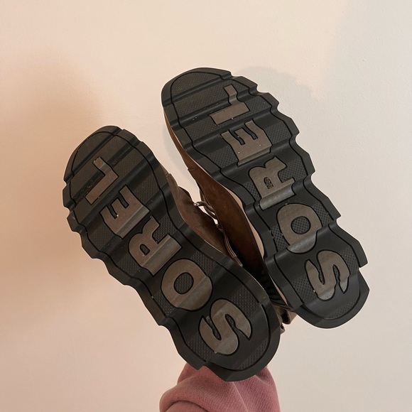 Sorel Boots - Picture 4 of 4